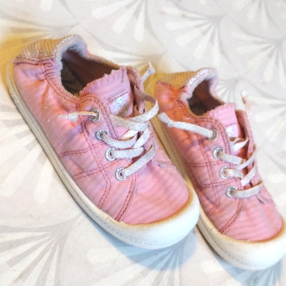 Toddler Roxy pink sneakers